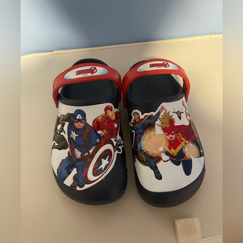 Marvel Avenger Crocs